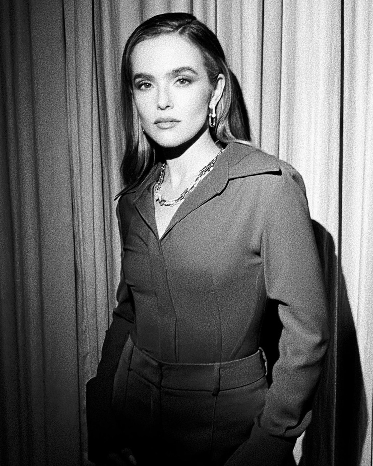 Zoey Deutch