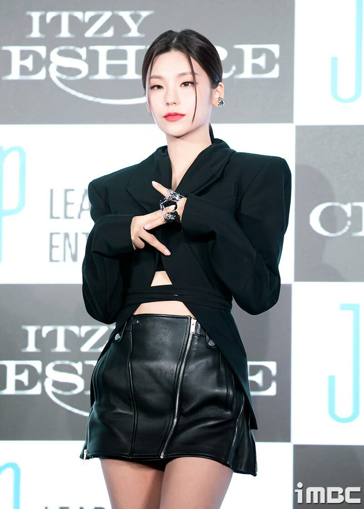 Hwang Yeji