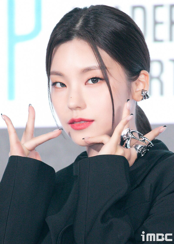 Hwang Yeji