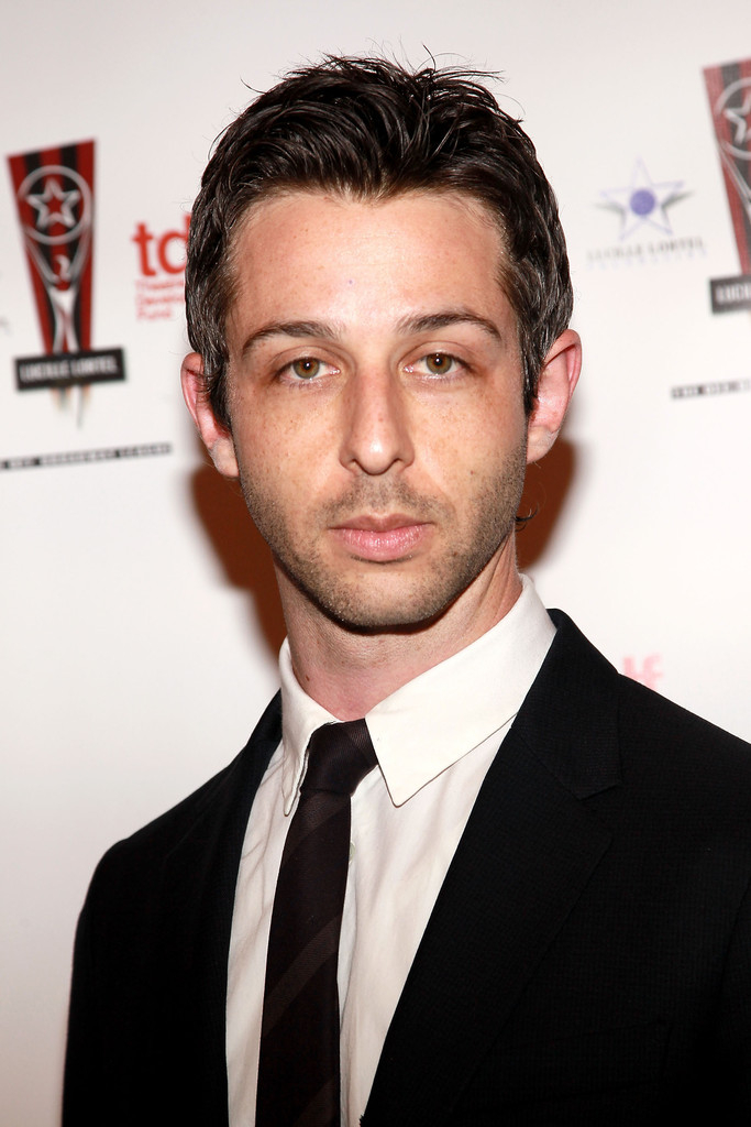 Picture of jeremy strong
