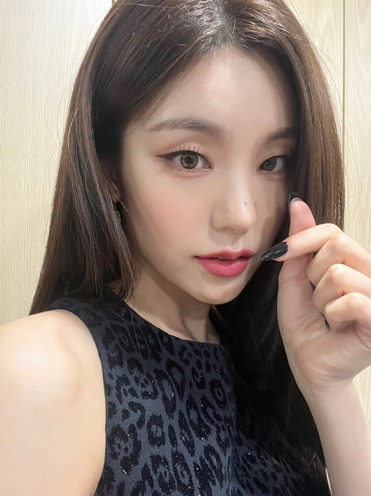 Hwang Yeji