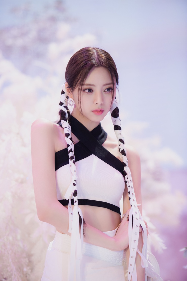 Shin Yuna