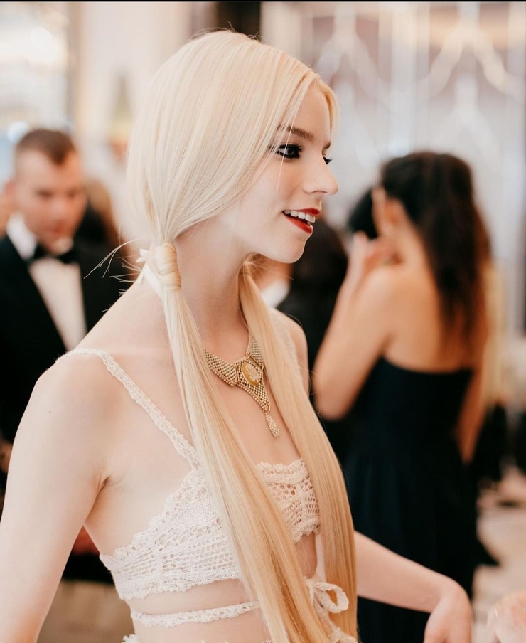 Anya Taylor-Joy Anya Taylor-Joy