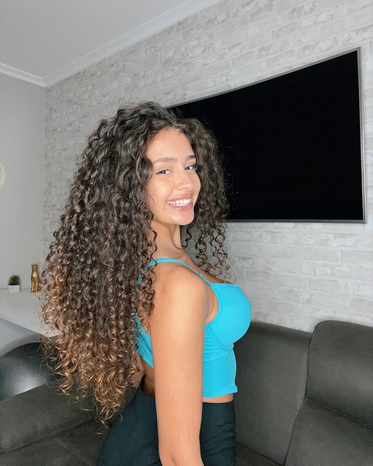Débora Gomes