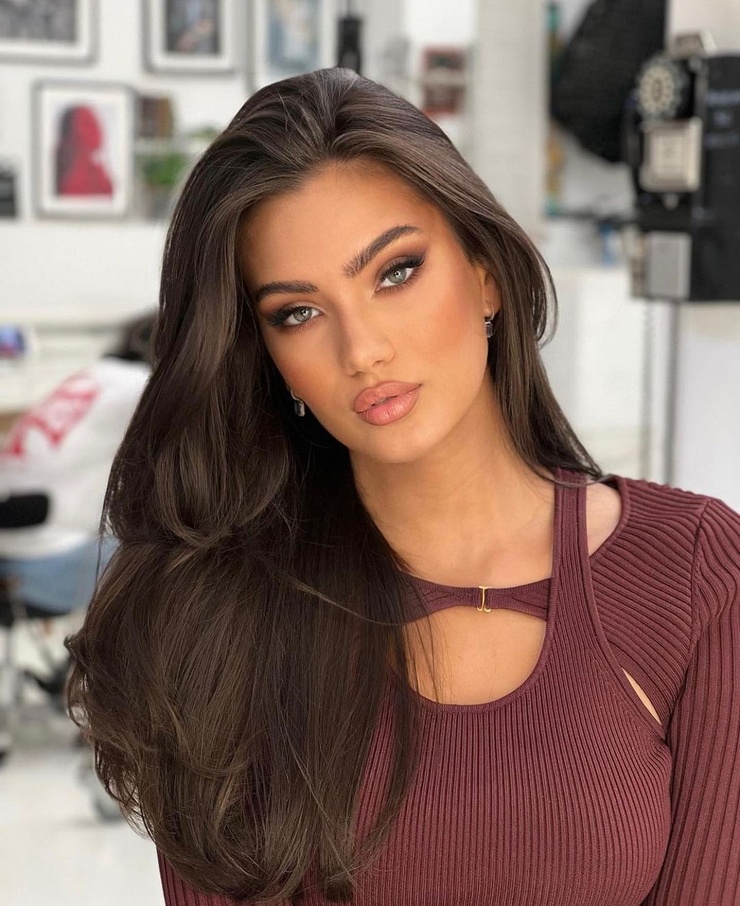 Ana Elena Balosu