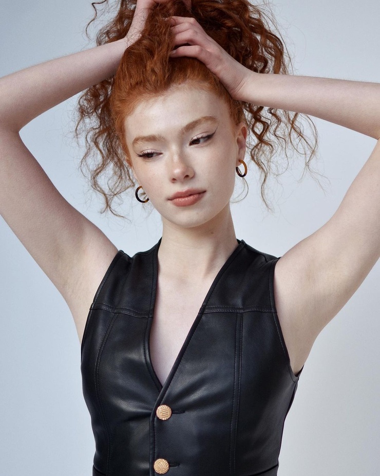 Holly Strach