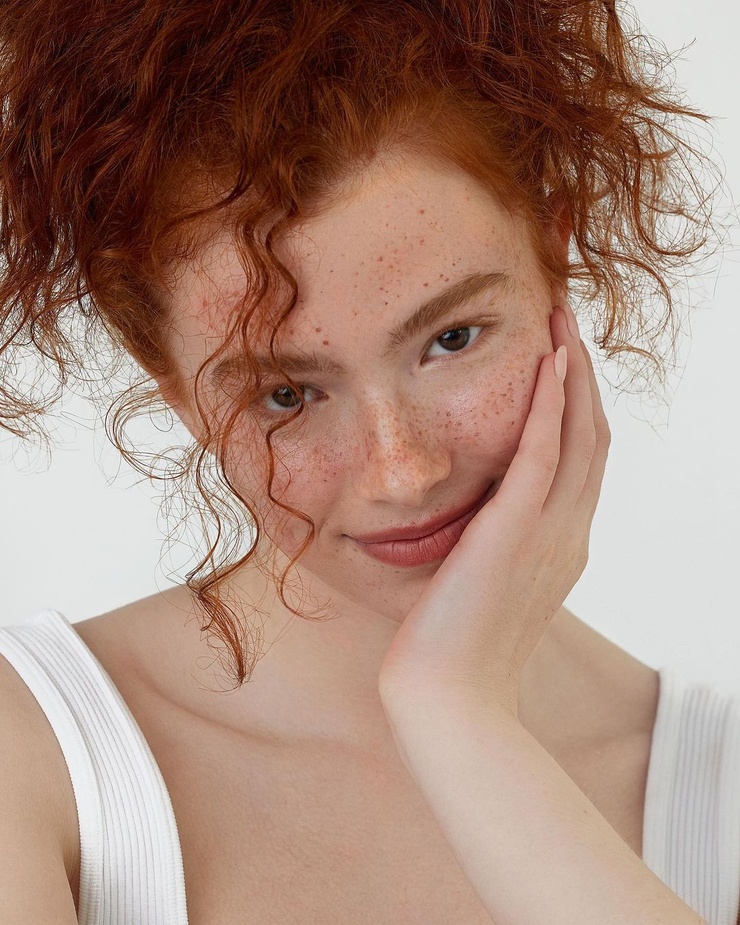 Holly Strach