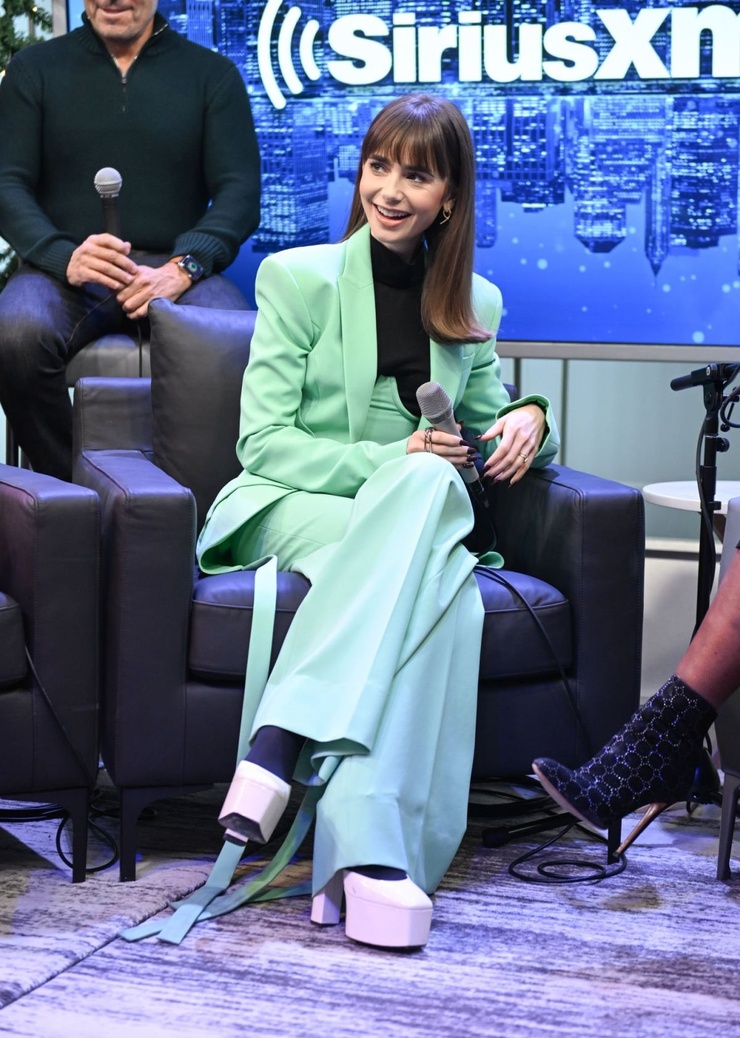 Lily Collins