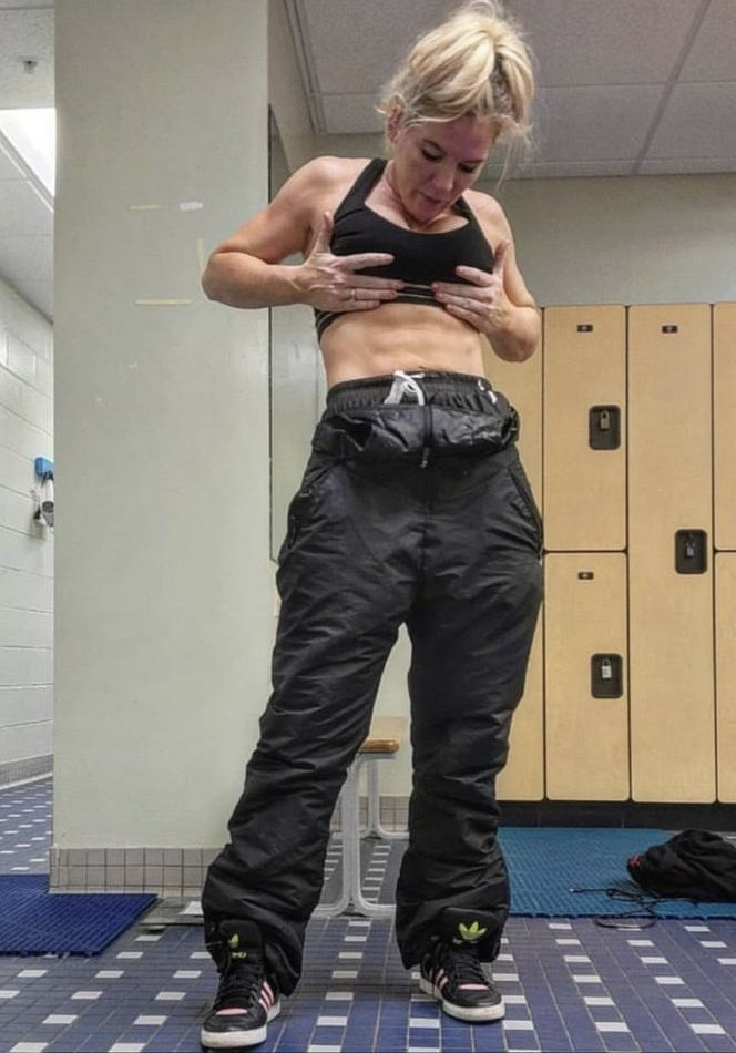 Lacey Evans