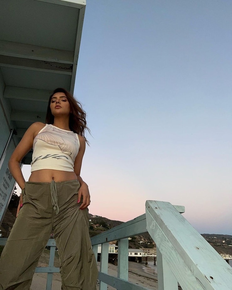 Ruhi Singh Ruhi Singh