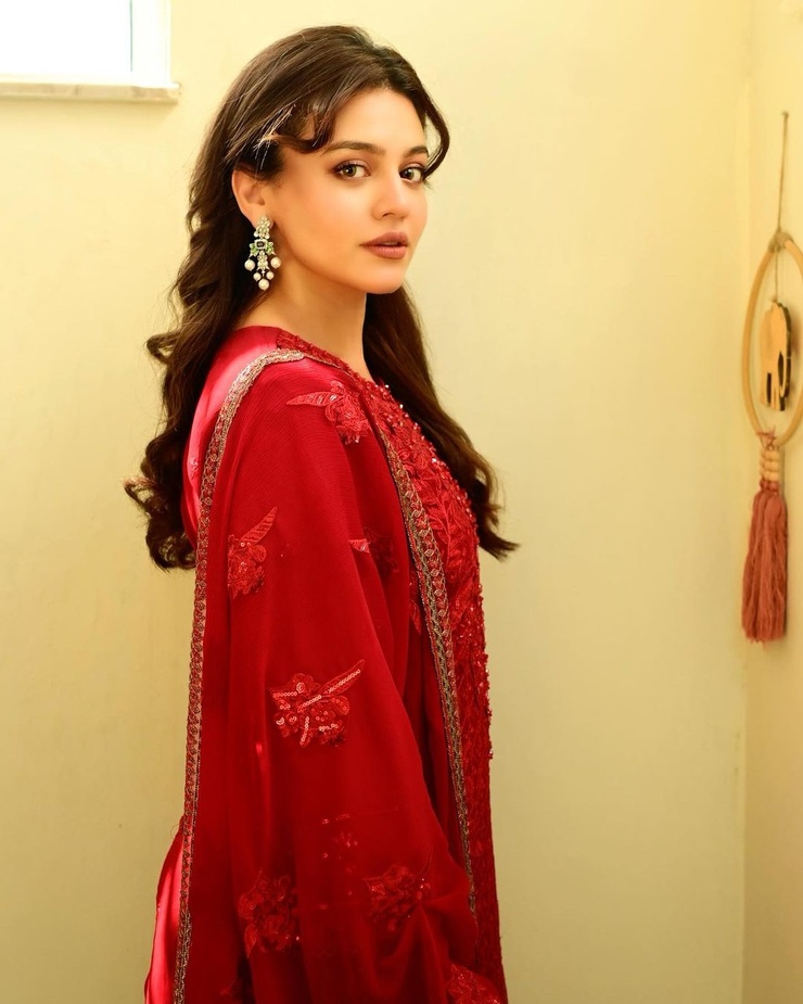 Zara Noor Abbas
