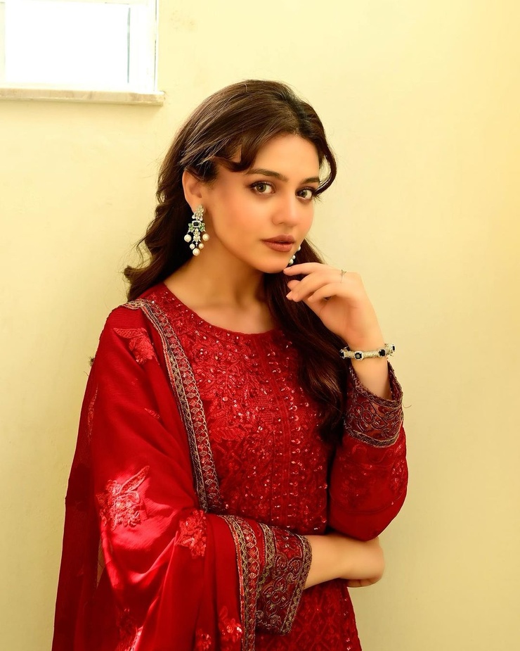 Zara Noor Abbas