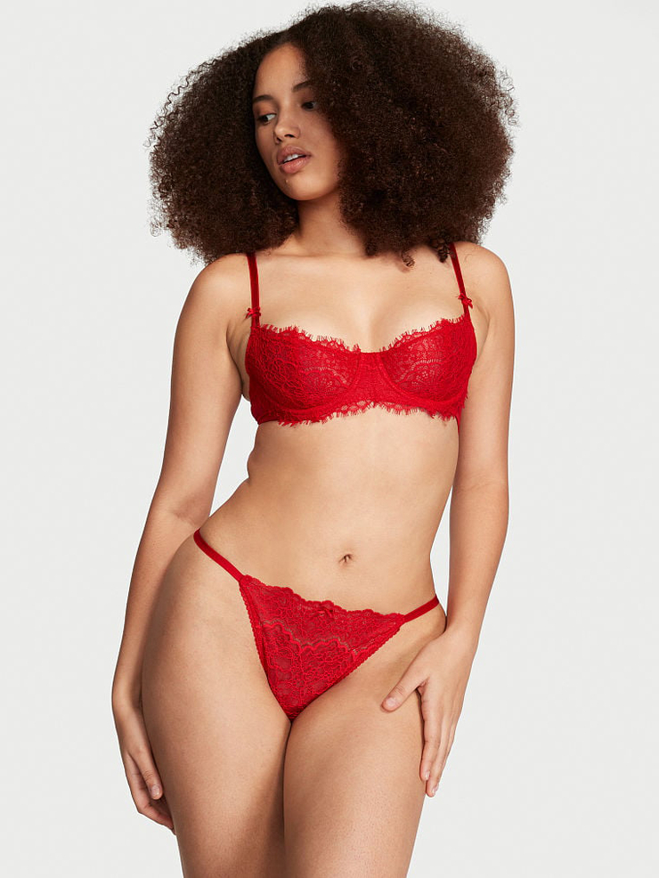 Naomie Curly Naomie Curly