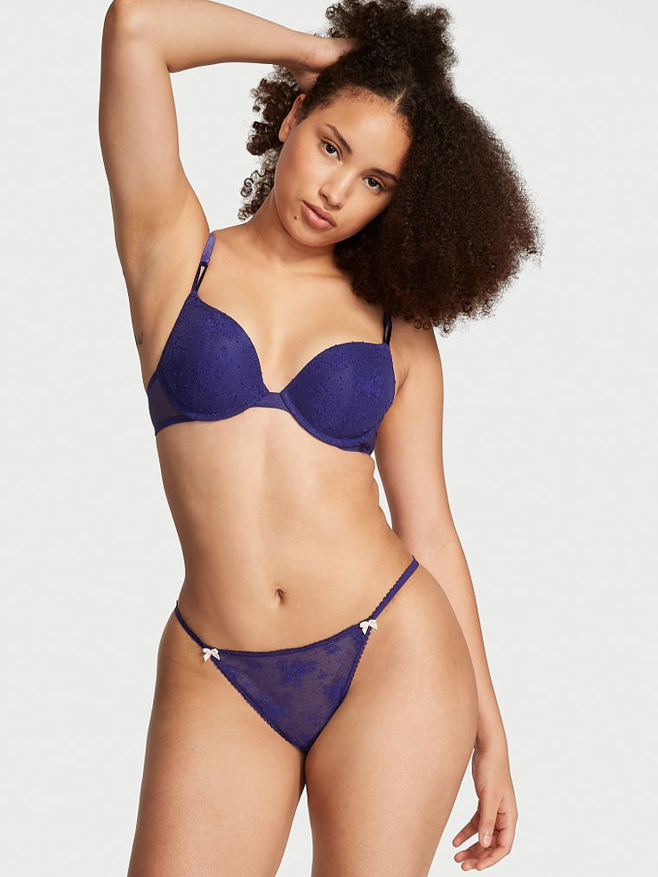 Naomie Curly Naomie Curly