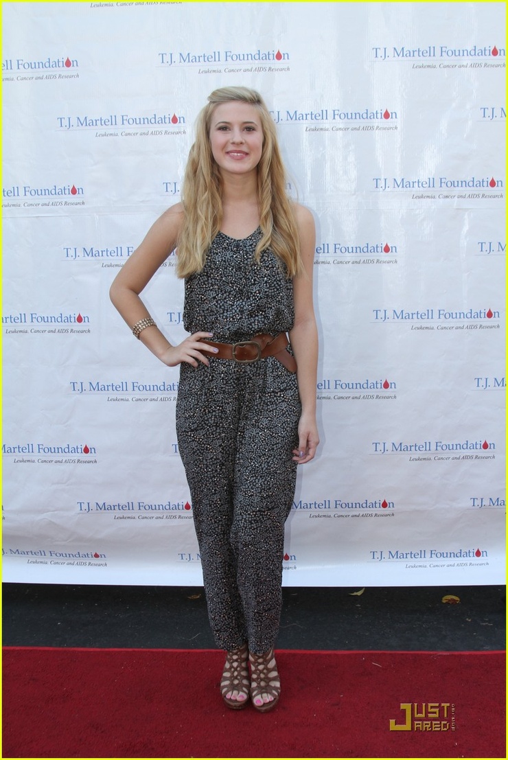 Caroline Sunshine Caroline Sunshine