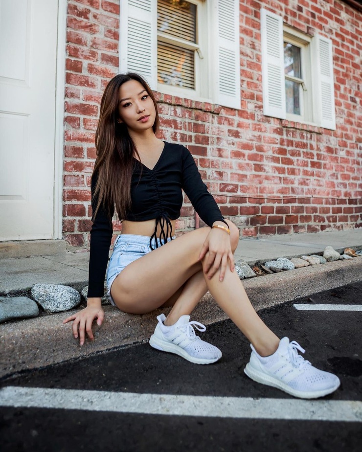 Winnie Chang (model)