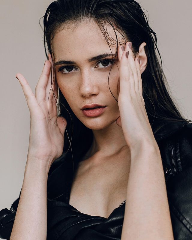 Julia Aguilar