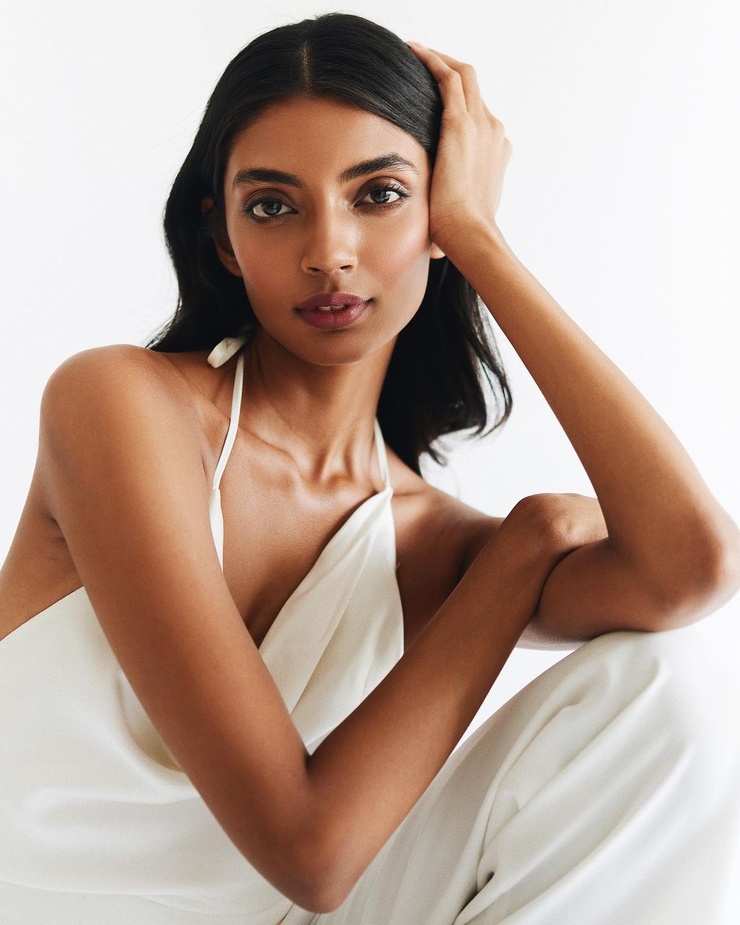 Divya Jadhav