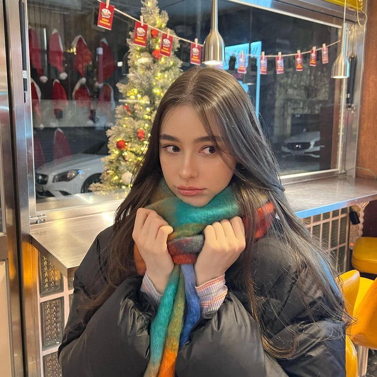 Dasha Taran (II) Dasha Taran (II)