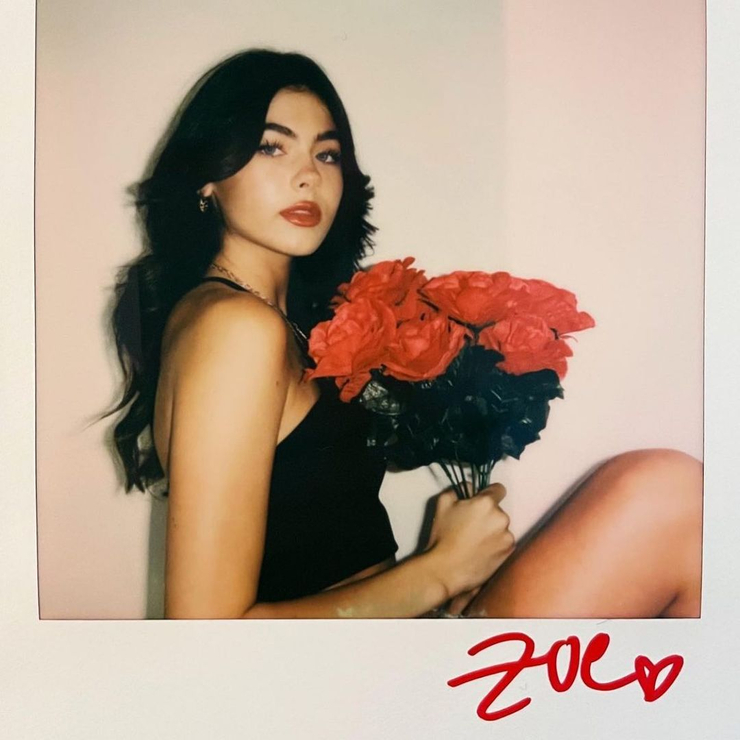 Zoe Sellers Zoe Sellers