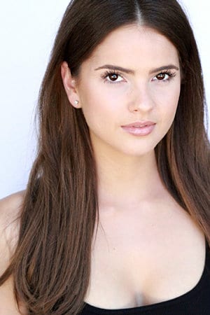 Shelley Hennig Shelley Hennig