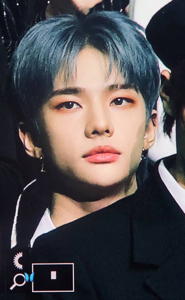 Hyun-Jin Hwang