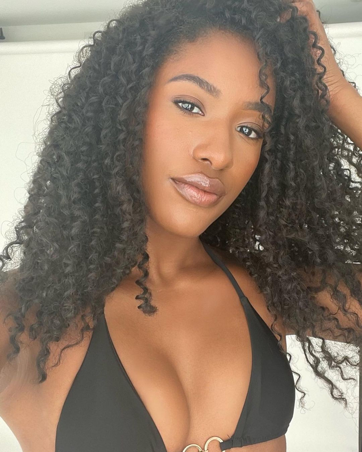 Sasha Monay