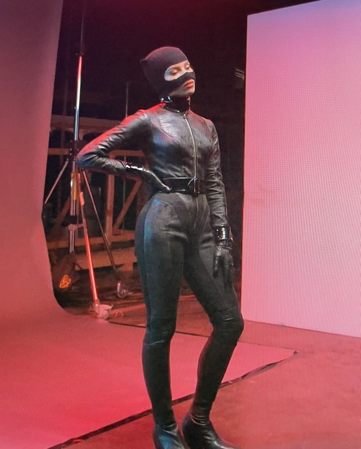 Catwoman (Zoë Kravitz)