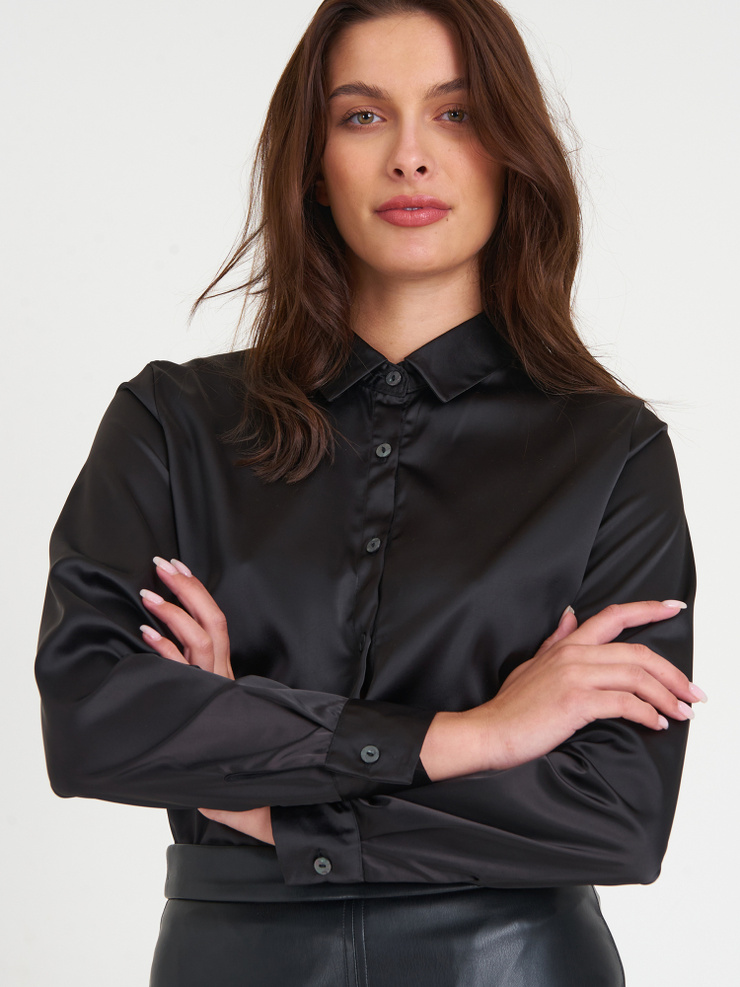 Lucie Neknězová Lucie Neknězová