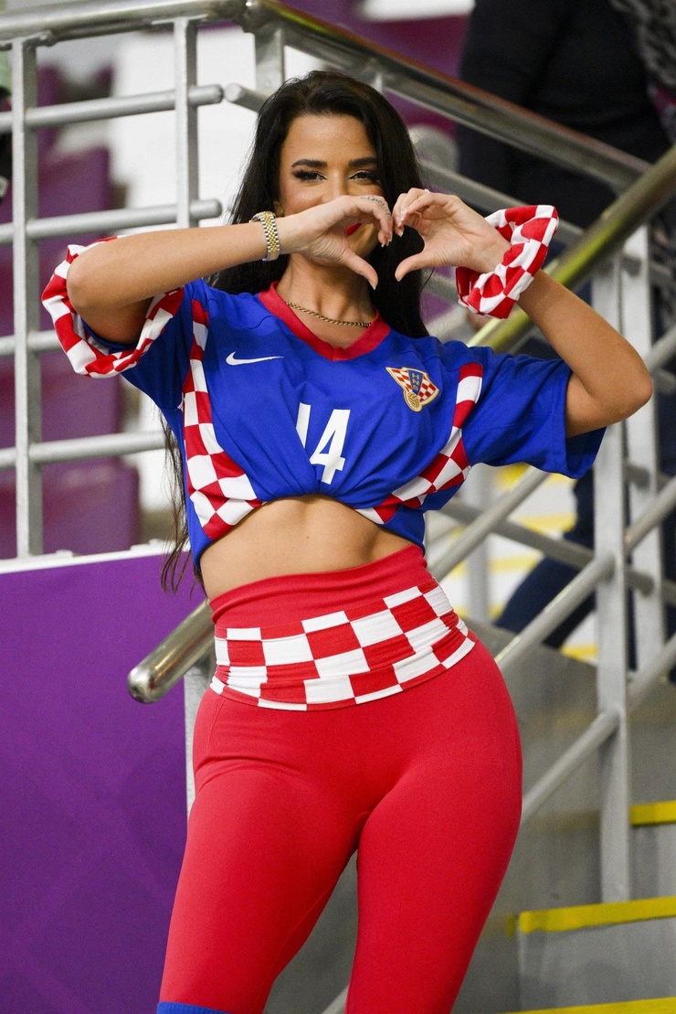 Ivana Knöll