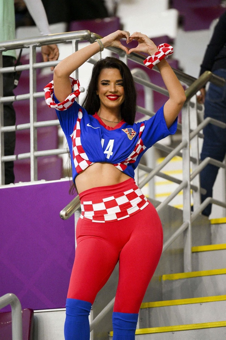 Ivana Knöll