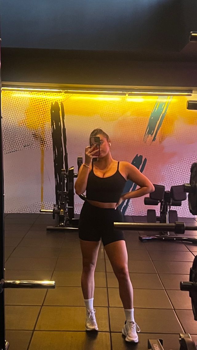 Kalani Hilliker Kalani Hilliker