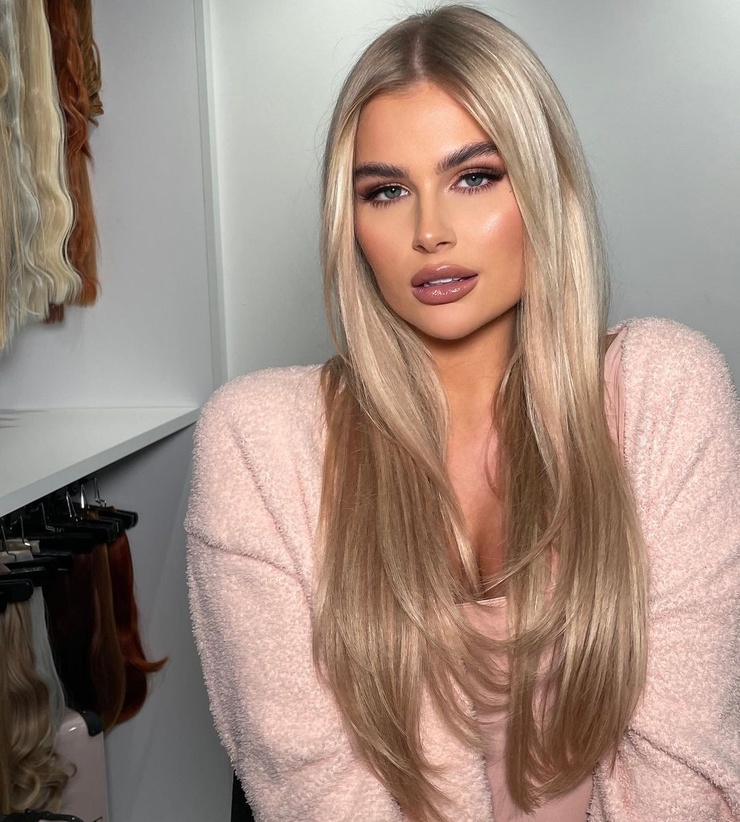 Picture of Ella Burgess