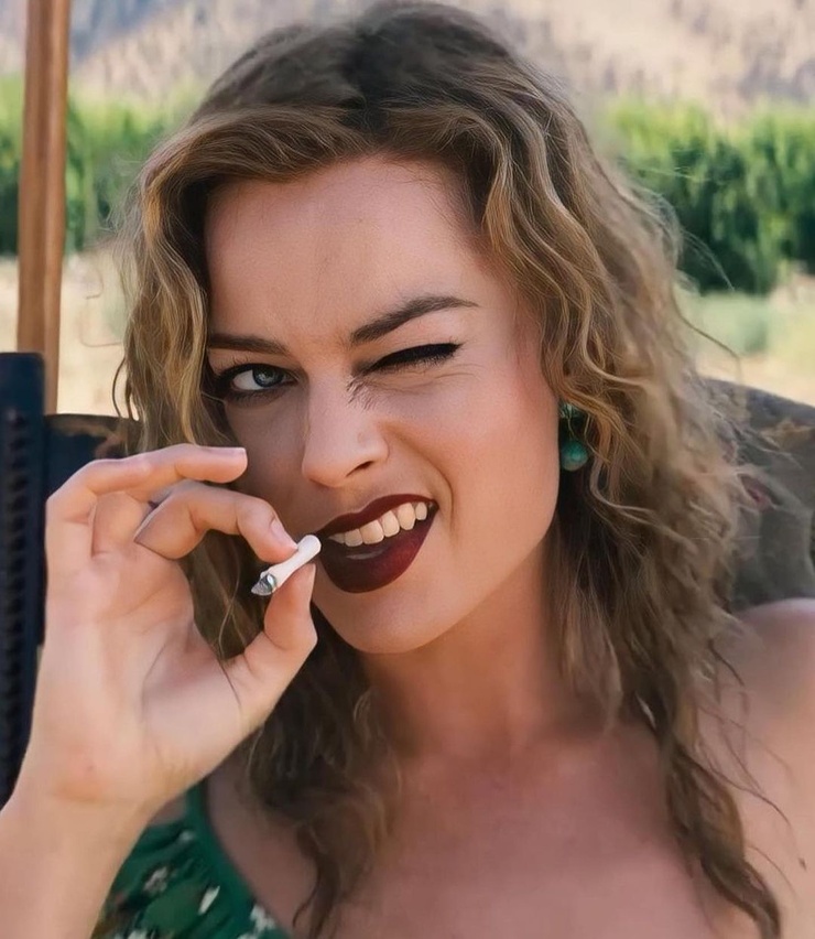 Margot Robbie