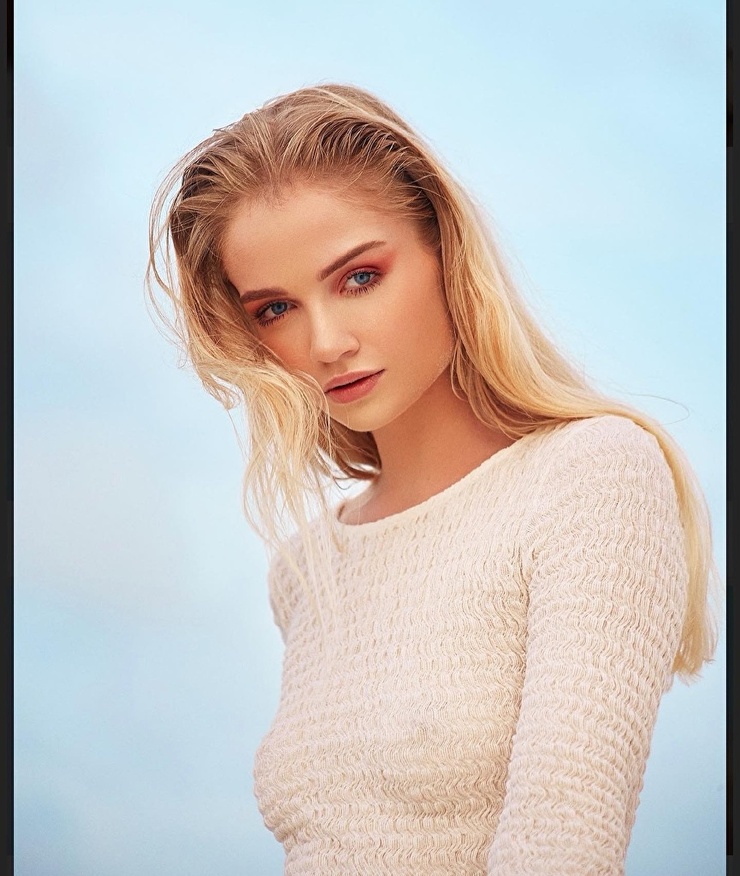 Alexa Farn