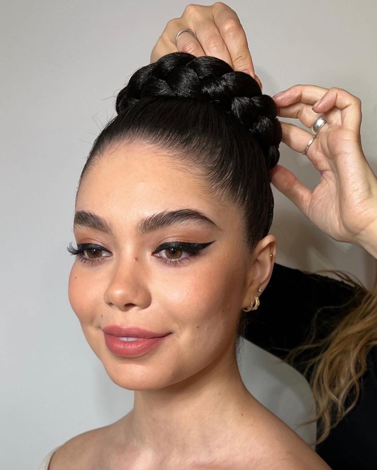 Auli'i Cravalho picture