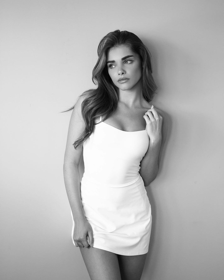 Brooke Castillo Brooke Castillo