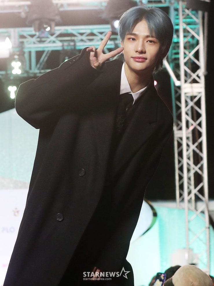 Hyun-Jin Hwang