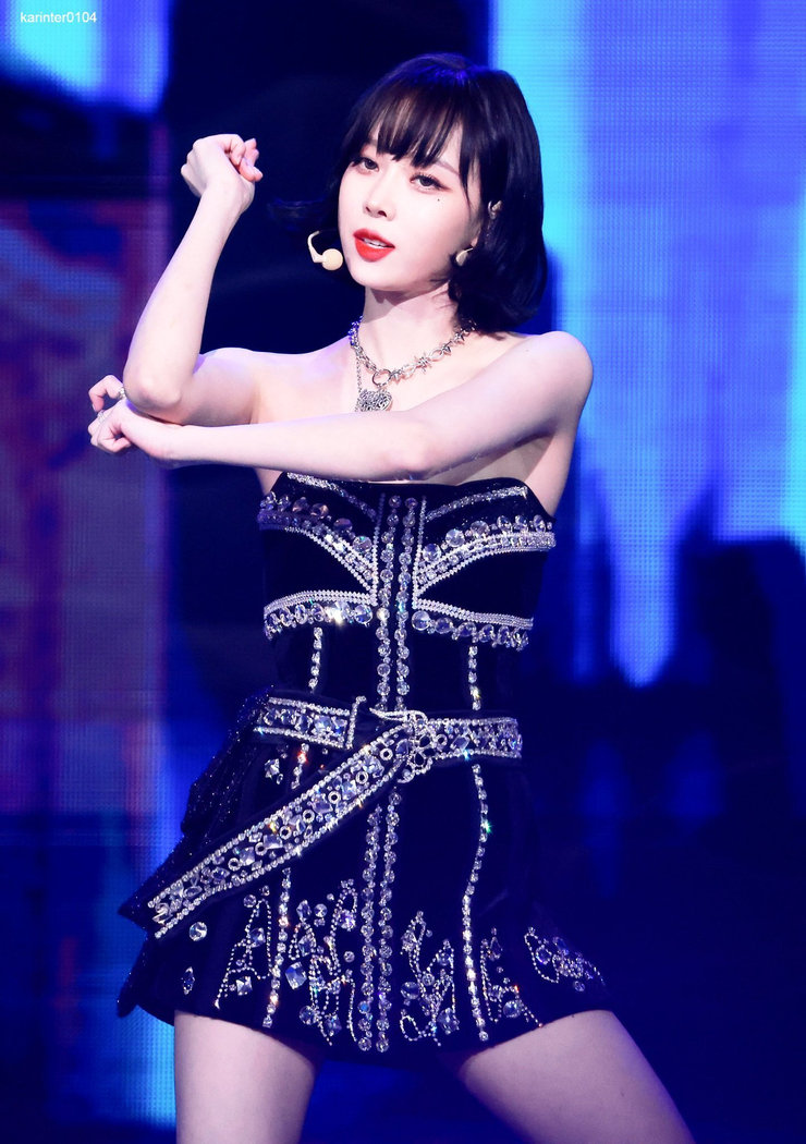 Min-Jeong Kim
