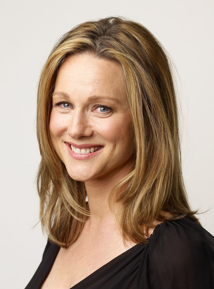 Laura Linney