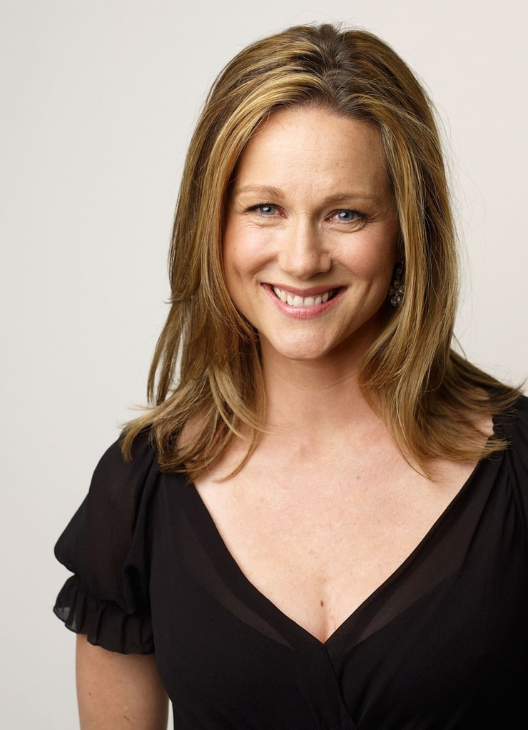 Laura Linney