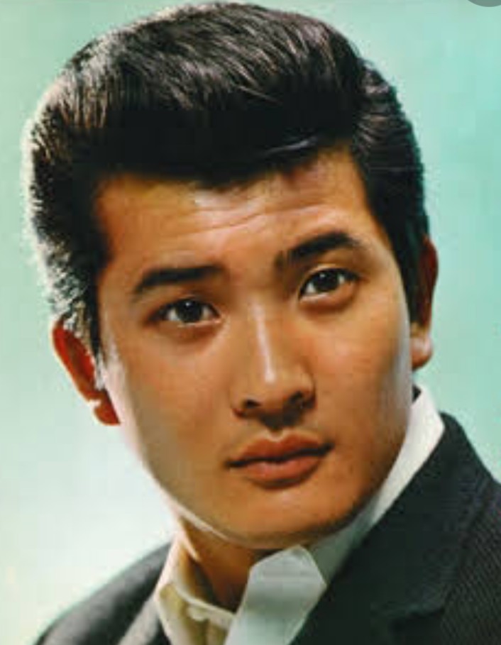 Akira Kobayashi