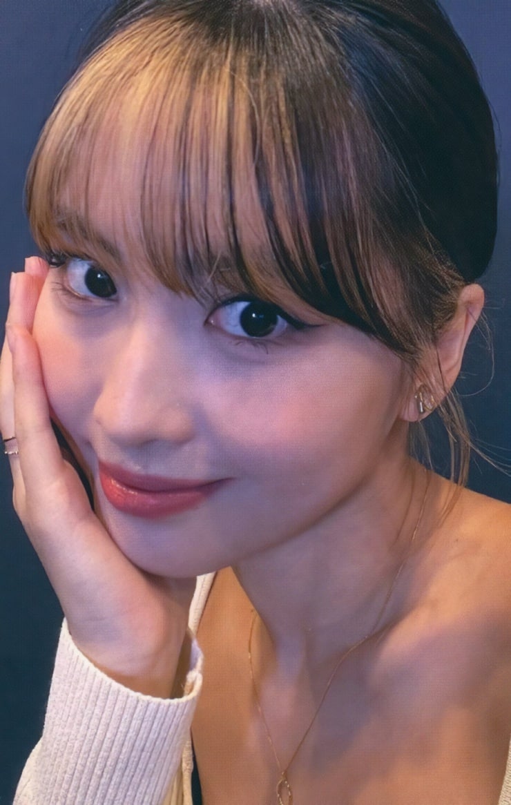 Hirai Momo