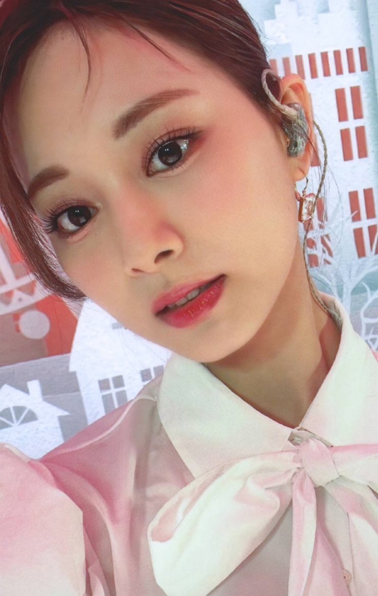 Chou Tzu-yu (Tzuyu)