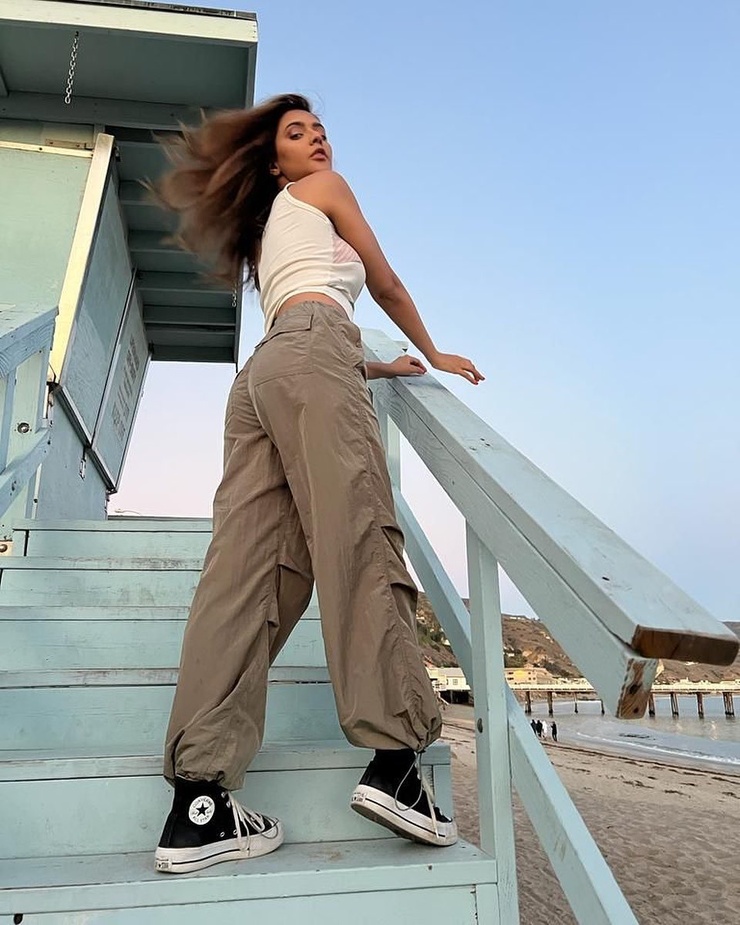 Ruhi Singh Ruhi Singh