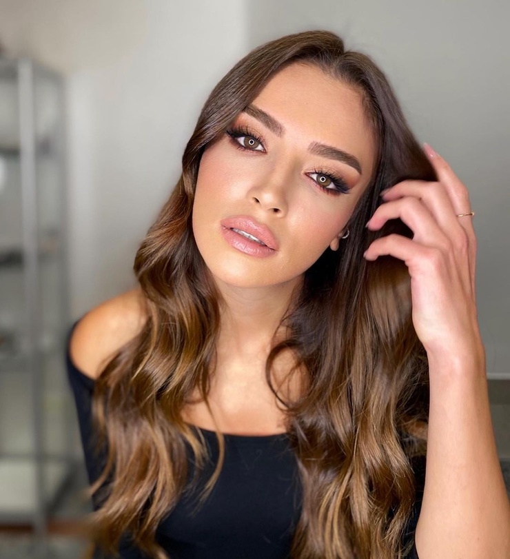Zehra Yilmaz