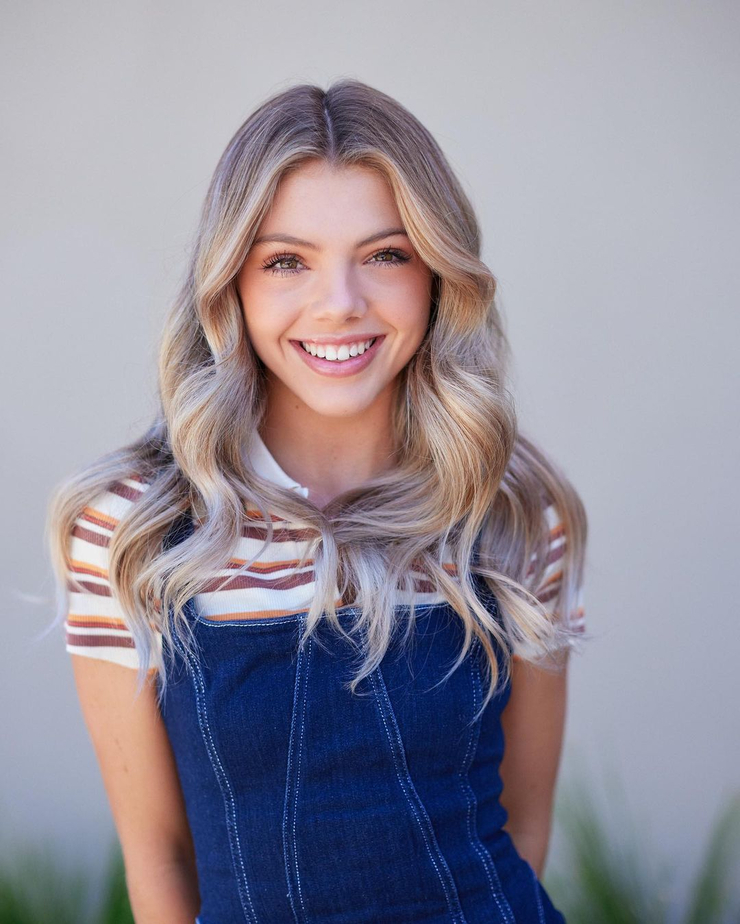 Neela Jolene
