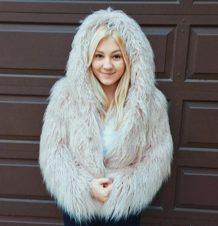 Ava Sambora Ava Sambora