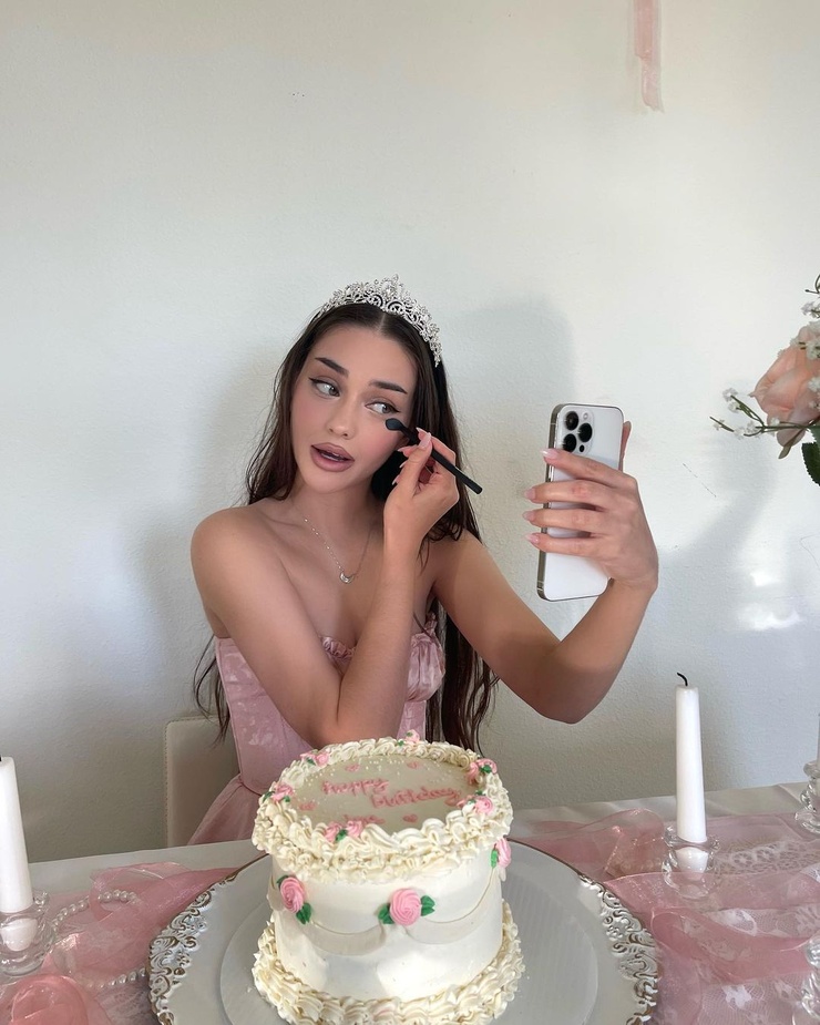 Isabel Rose