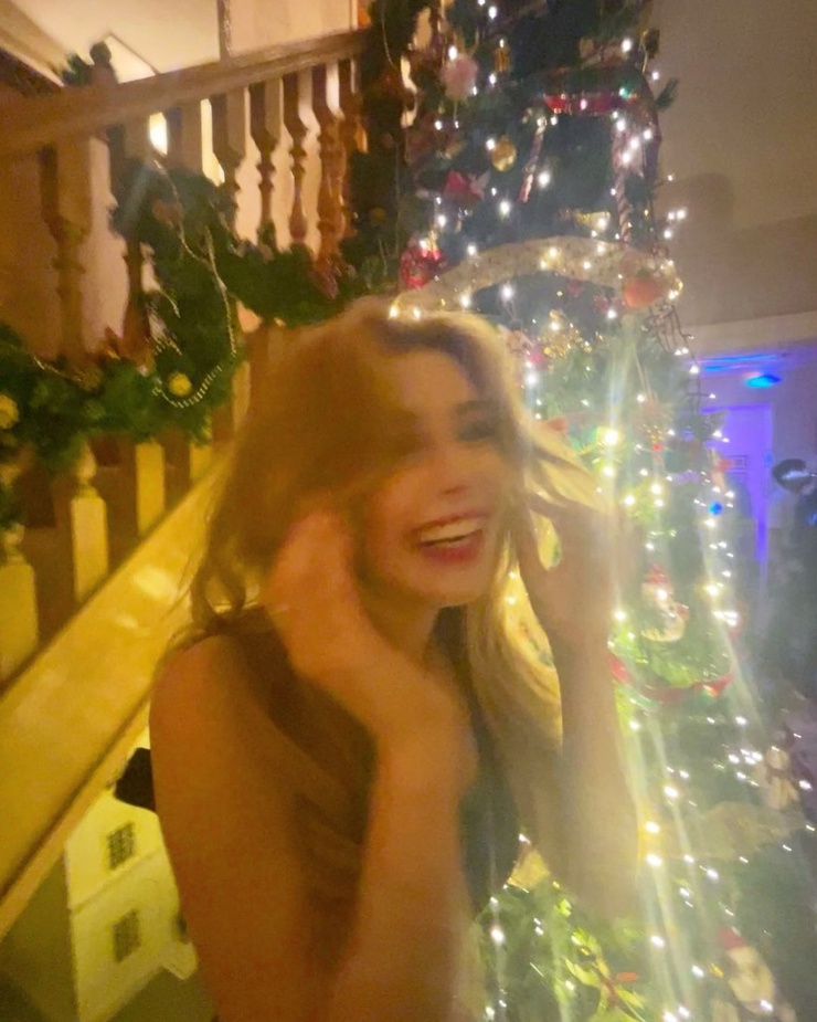 Eleanor WorthingtonCox picture